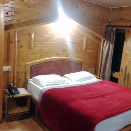 Hotel New Bharat Bhimtal Ngoại thất bức ảnh