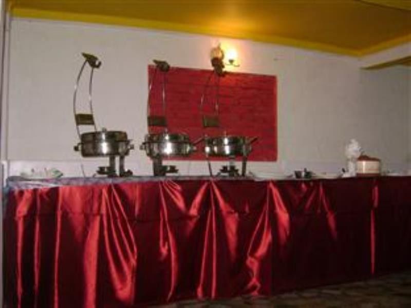 Hotel New Bharat Bhimtal Ngoại thất bức ảnh